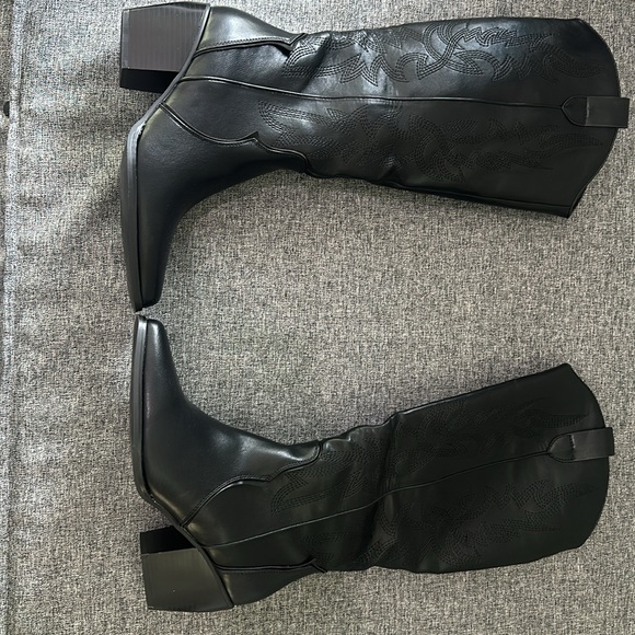 Black Dream Pairs Cowgirl Boots - Picture 3 of 4